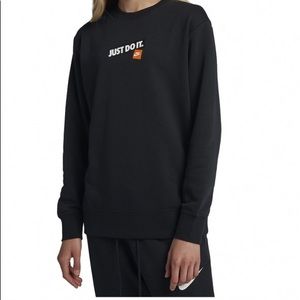 Nike Women's Sportswear Just Do it Crew Sweatshirt